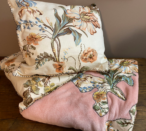 MOO PILLOW